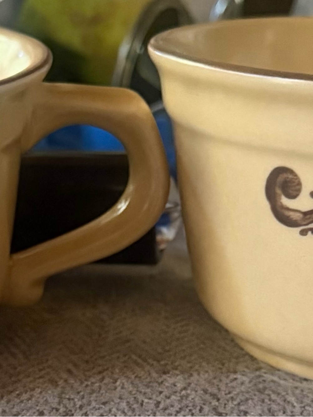 Pfaltzgraff Cream and Brown Ceramic Mug Set